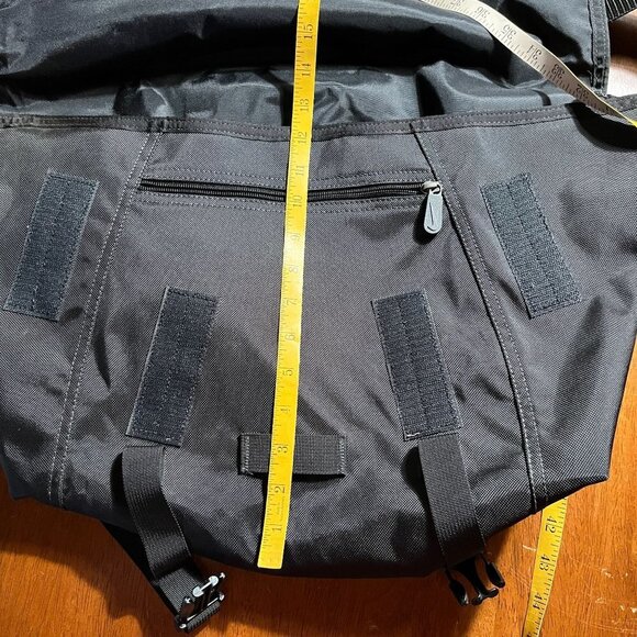 Nike ID Oregon State Messenger Bag USA Made Crossbody Gym Streetwear Commuter - Picture 15 of 16